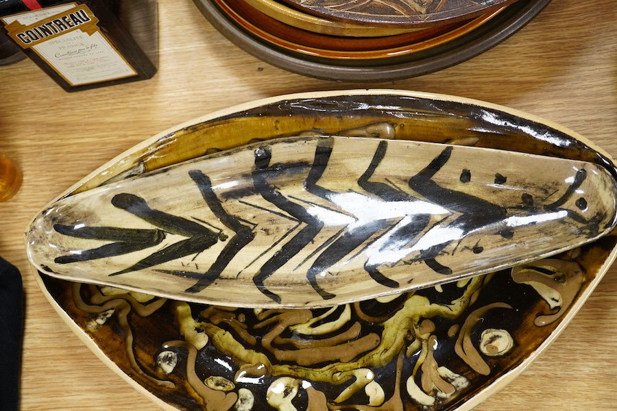 Seven pieces of studio pottery to include Old Forge Pottery. Condition - good